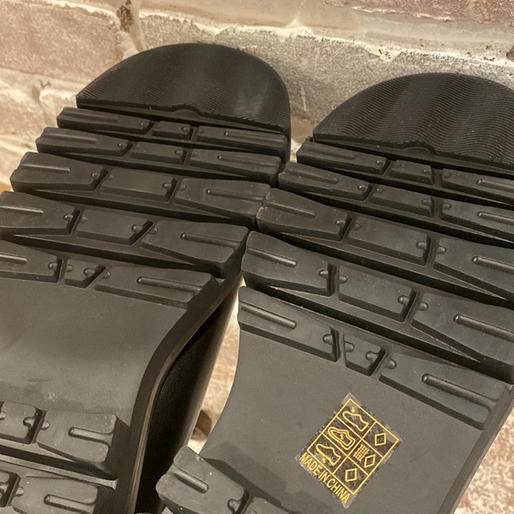 She & In Waterproof Boots.  Size 40. 12” height - Picture 7 of 9